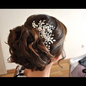 Pearl crystal bridal comb wedding hair jewelry